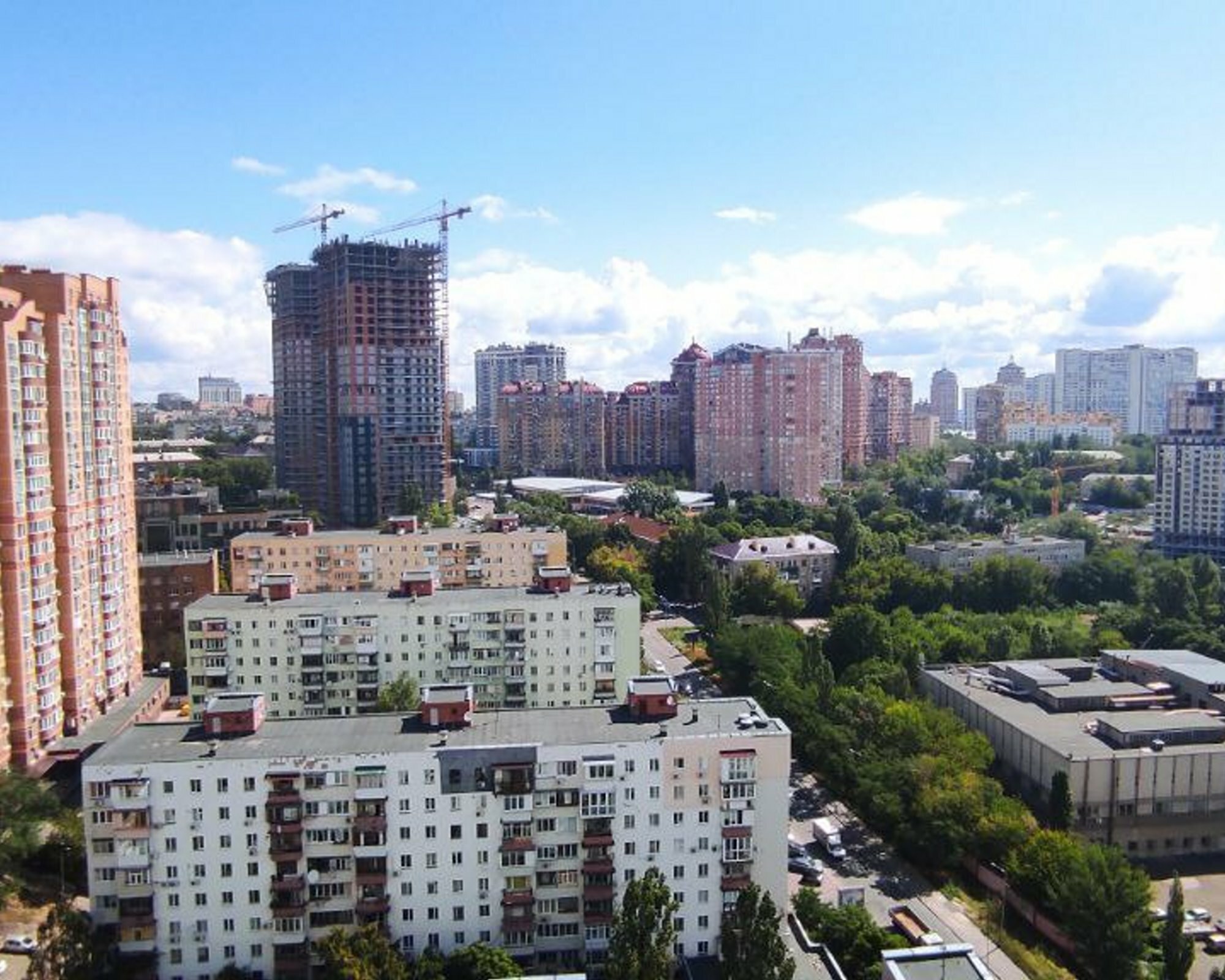 Продаж 2-кімнатної квартири 56 м², Василя Тютюнника вул., 28А