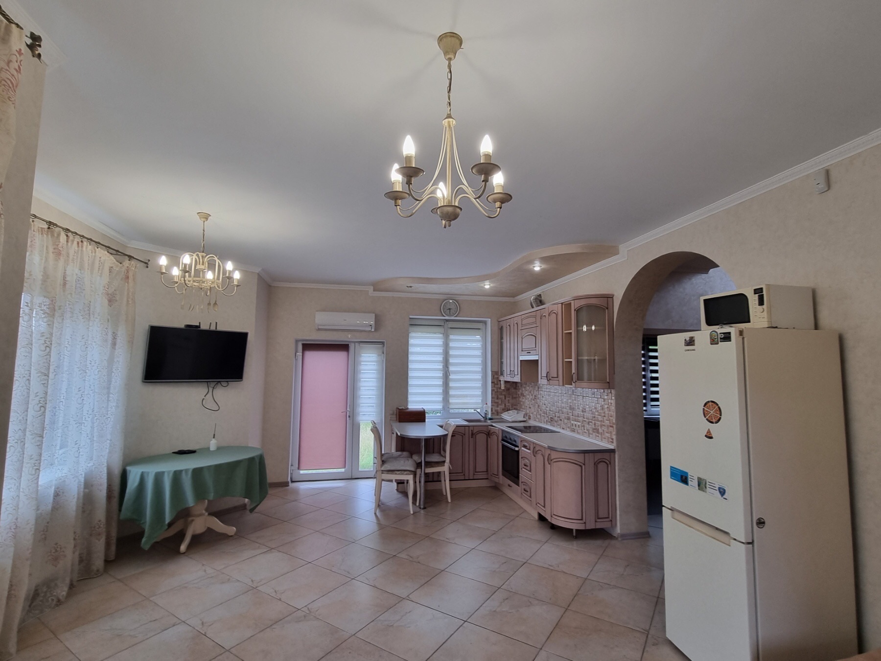 Оренда будинку 160 м²