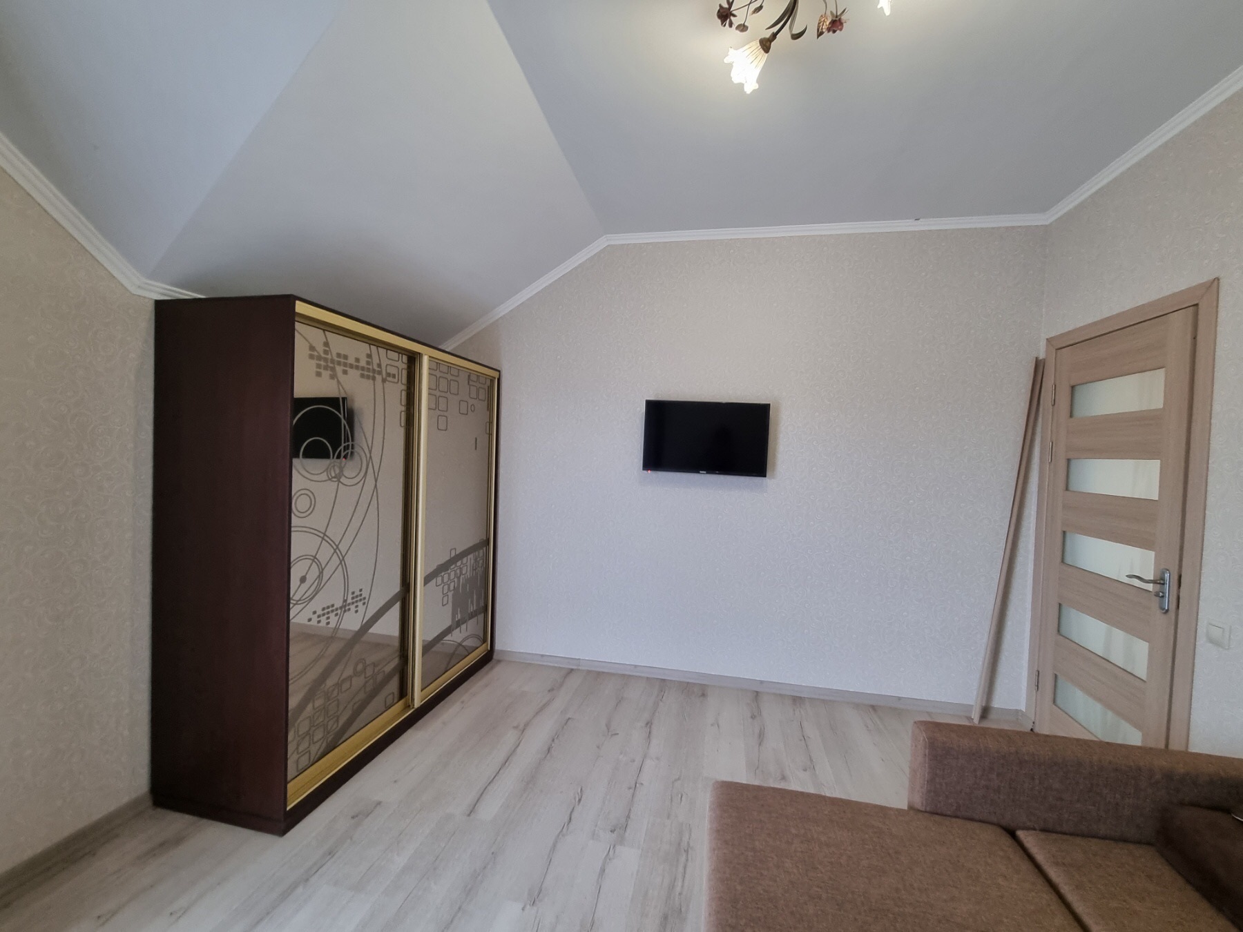 Оренда будинку 160 м²