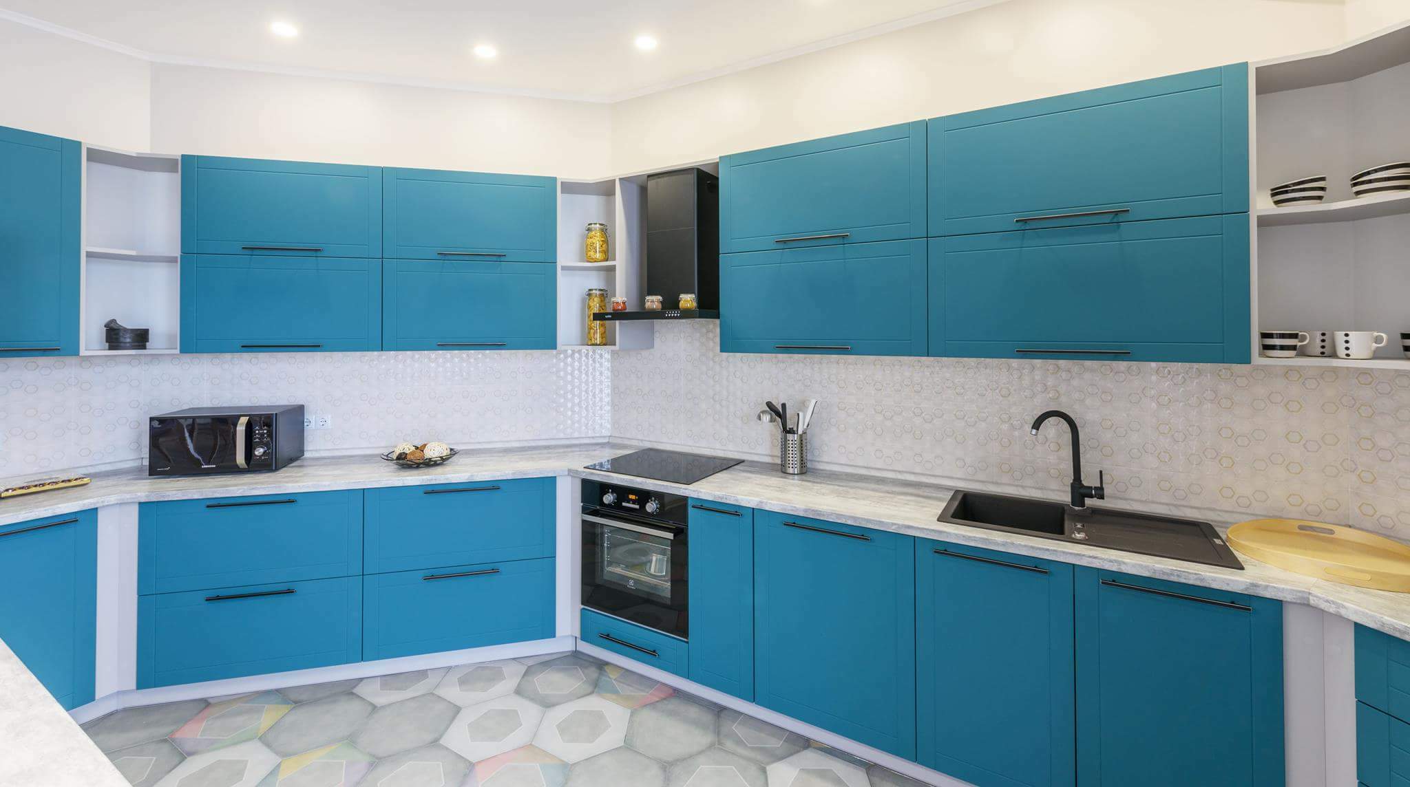 Аренда 4-комнатной квартиры 174 м², Тургеневская ул., 44