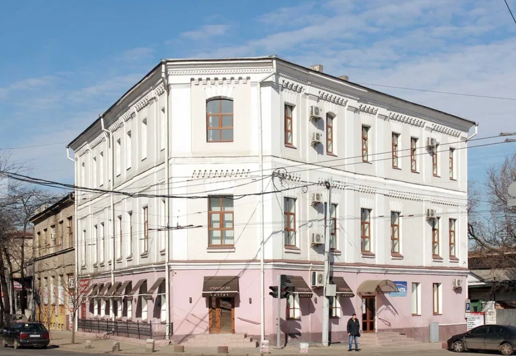 Оренда приміщення вільного призначення 1730 м², Приморская вул.