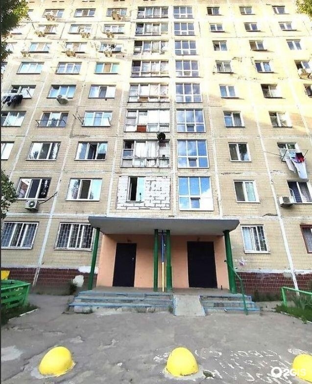 Продаж 1-кімнатної квартири 20 м², Добровольців вул., 10
