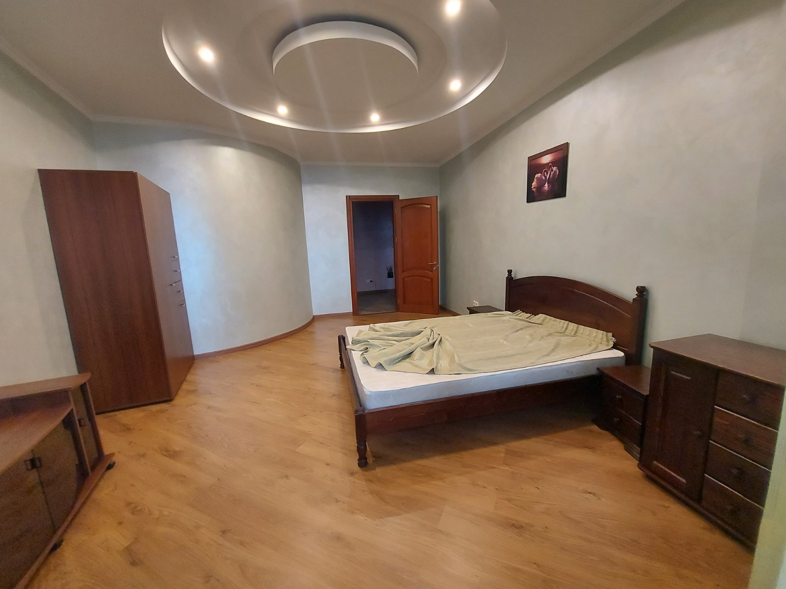 Аренда 2-уровневой квартиры 160 м², Левитана ул., 62