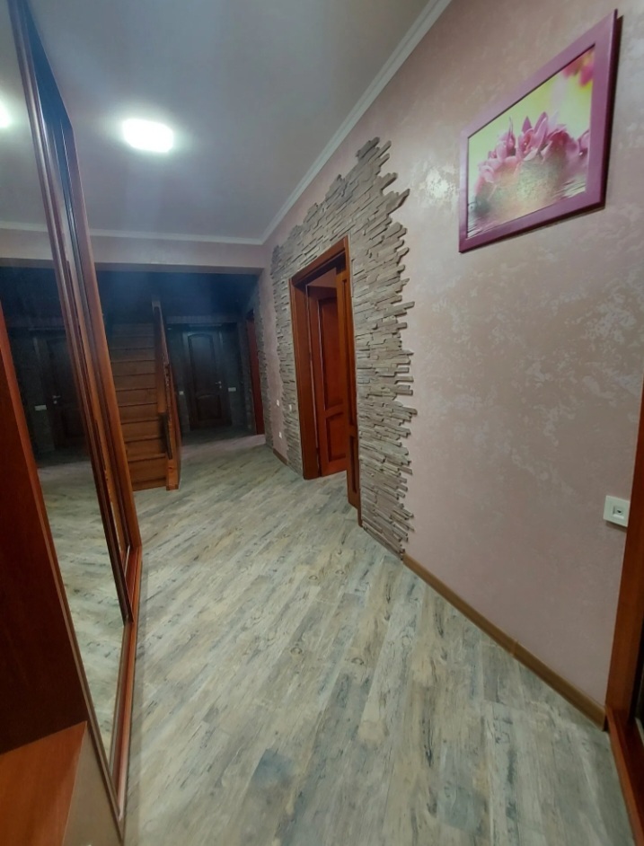 Аренда 2-уровневой квартиры 160 м², Левитана ул., 62