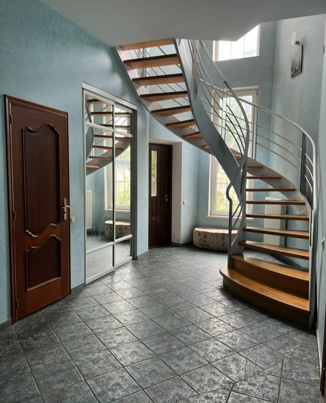 Оренда будинку 360 м², Куприна вул., 30