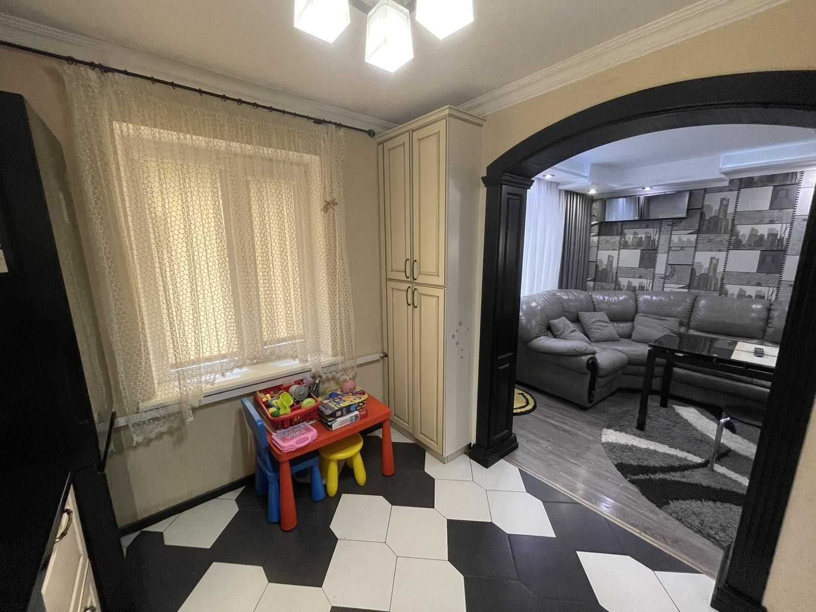 Аренда 3-комнатной квартиры 70 м², Набережная Победы ул.