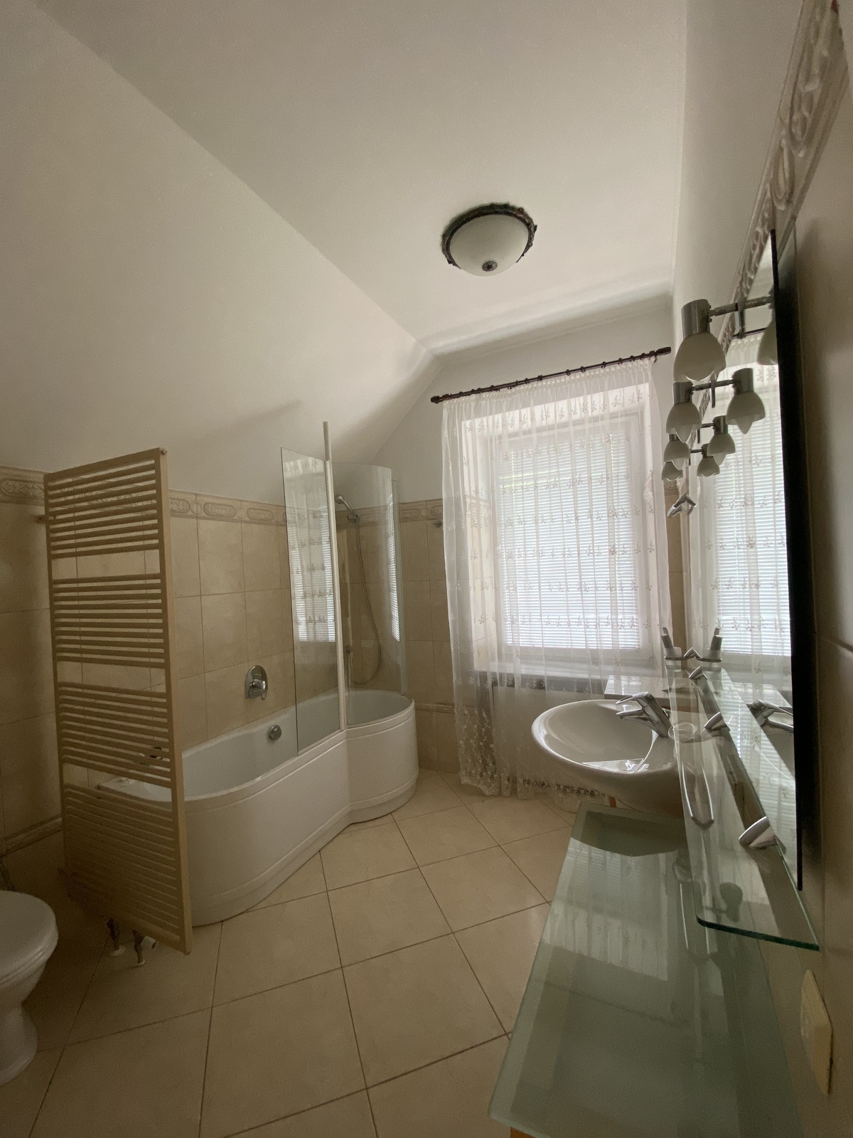 Аренда дома 500 м², Госпитальная ул.