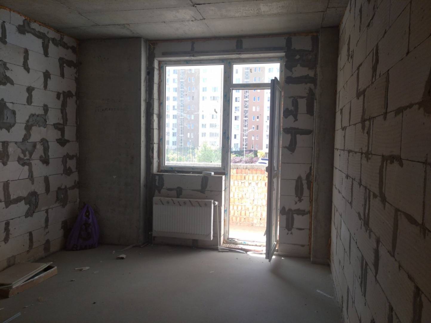 Продажа 3-комнатной квартиры 87.3 м², Академика Сахарова ул.