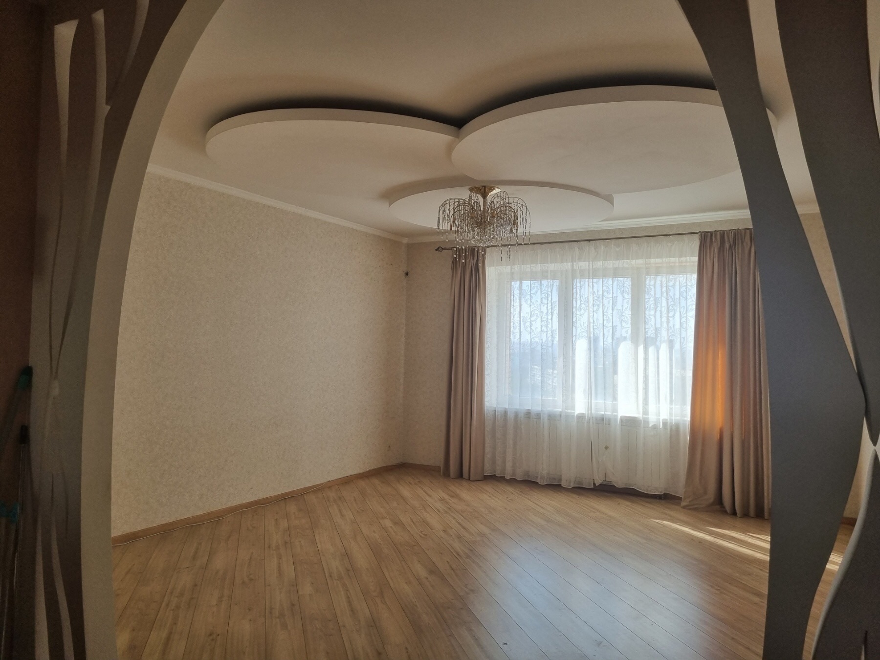 Оренда 4-кімнатної квартири 150 м², Героїв Сталінграда просп., 6 К8