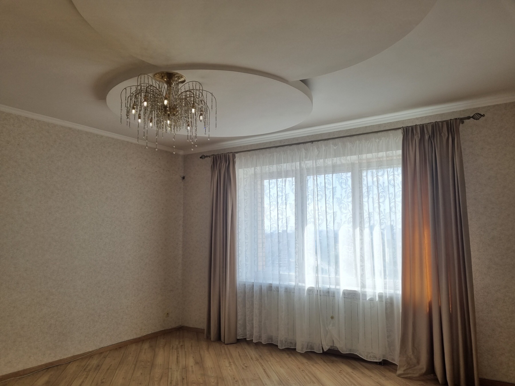 Оренда 4-кімнатної квартири 150 м², Героїв Сталінграда просп., 6 К8