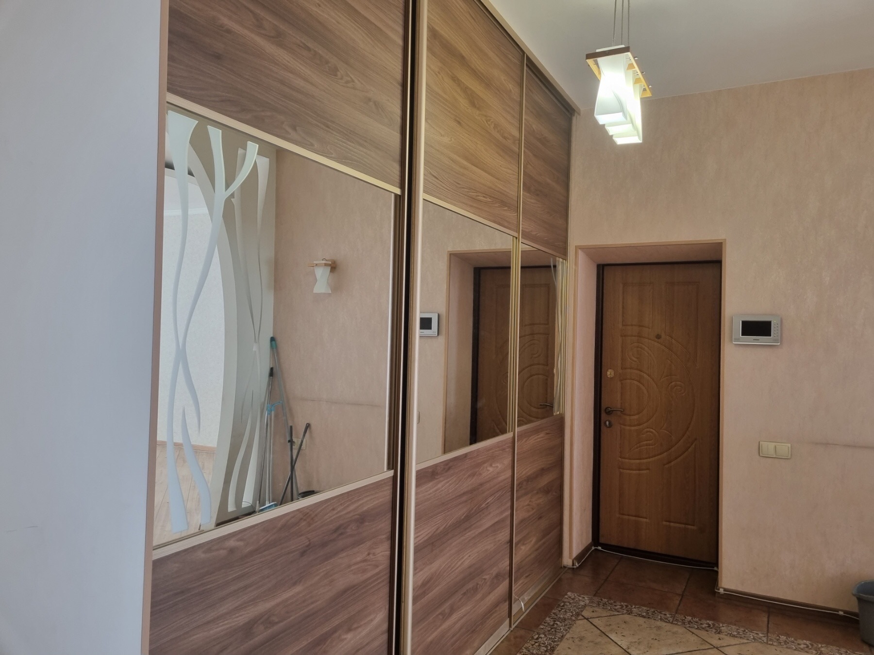 Оренда 4-кімнатної квартири 150 м², Героїв Сталінграда просп., 6 К8