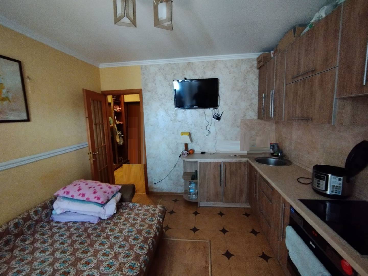 Продажа 1-комнатной квартиры 47 м², Массив Радужный ул.