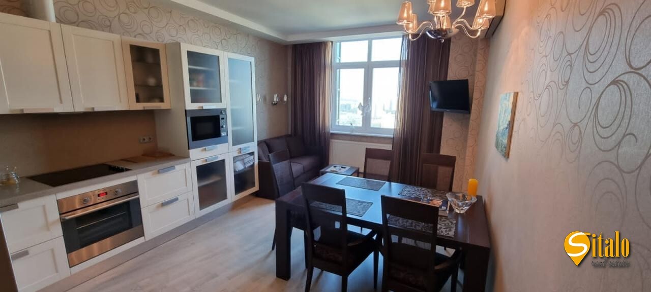 Продаж 2-кімнатної квартири 89 м², Звіринецька вул., 59