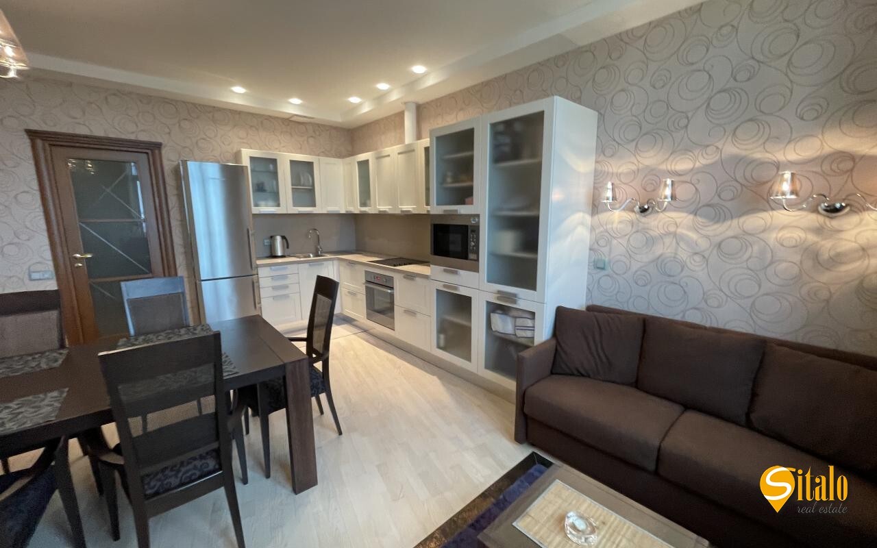 Продаж 2-кімнатної квартири 89 м², Звіринецька вул., 59