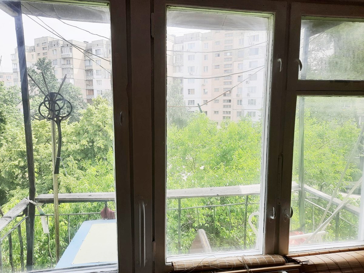 Продаж 1-кімнатної квартири 30 м², Анатолія Солов'яненко вул., 13