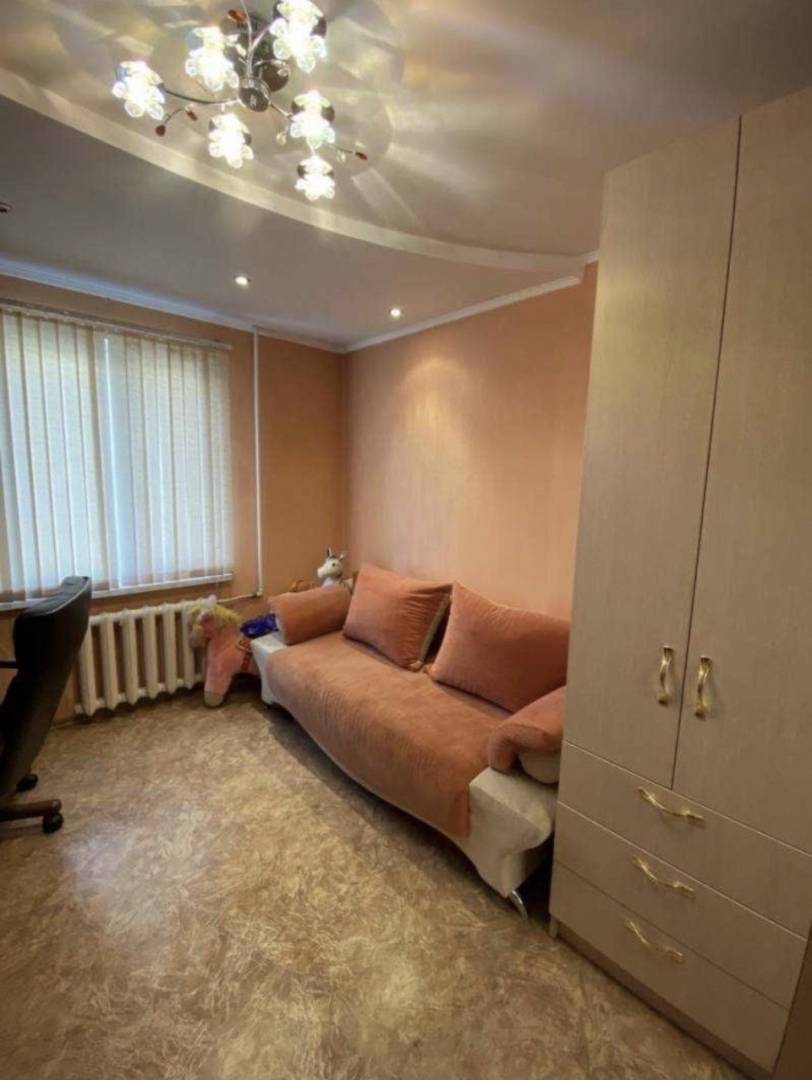 Продажа 3-комнатной квартиры 71 м², Академика Заболотного ул.