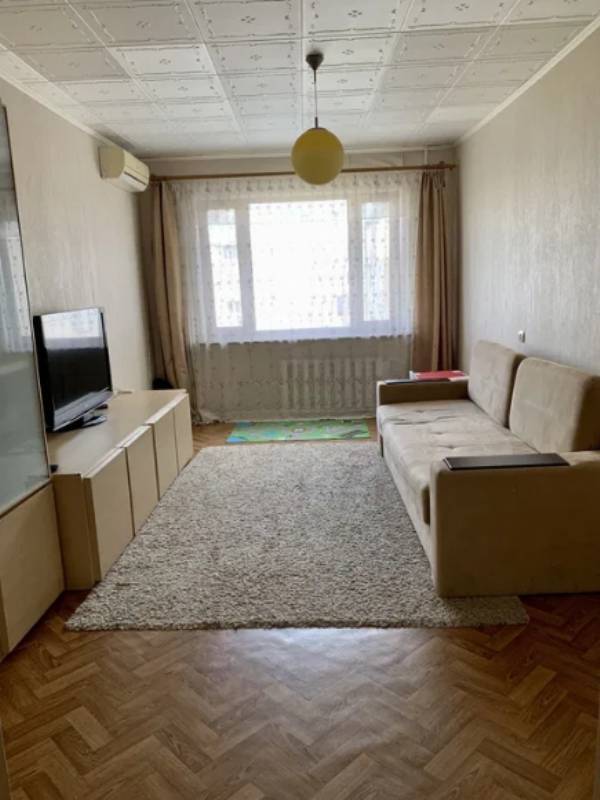 Продажа 3-комнатной квартиры 63 м², Владимира Высоцкого ул.