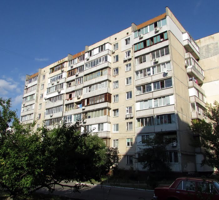 Продажа 3-комнатной квартиры 72 м², Героев Сталинграда просп., 52