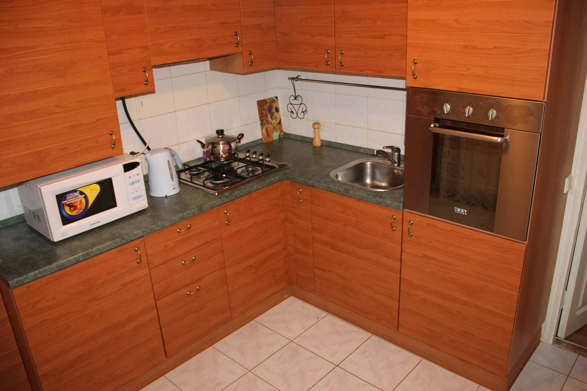 Аренда 3-комнатной квартиры 90 м², Малая Арнаутская ул., 40
