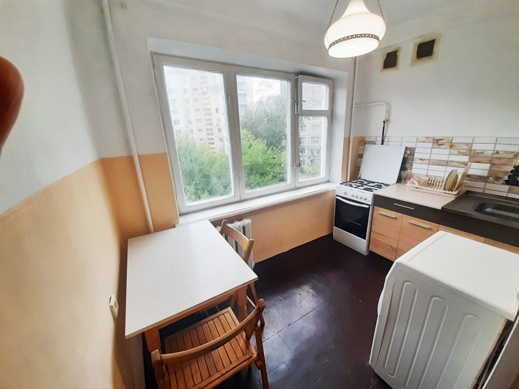 Продаж 1-кімнатної квартири 30 м², Анатолія Солов'яненко вул., 13