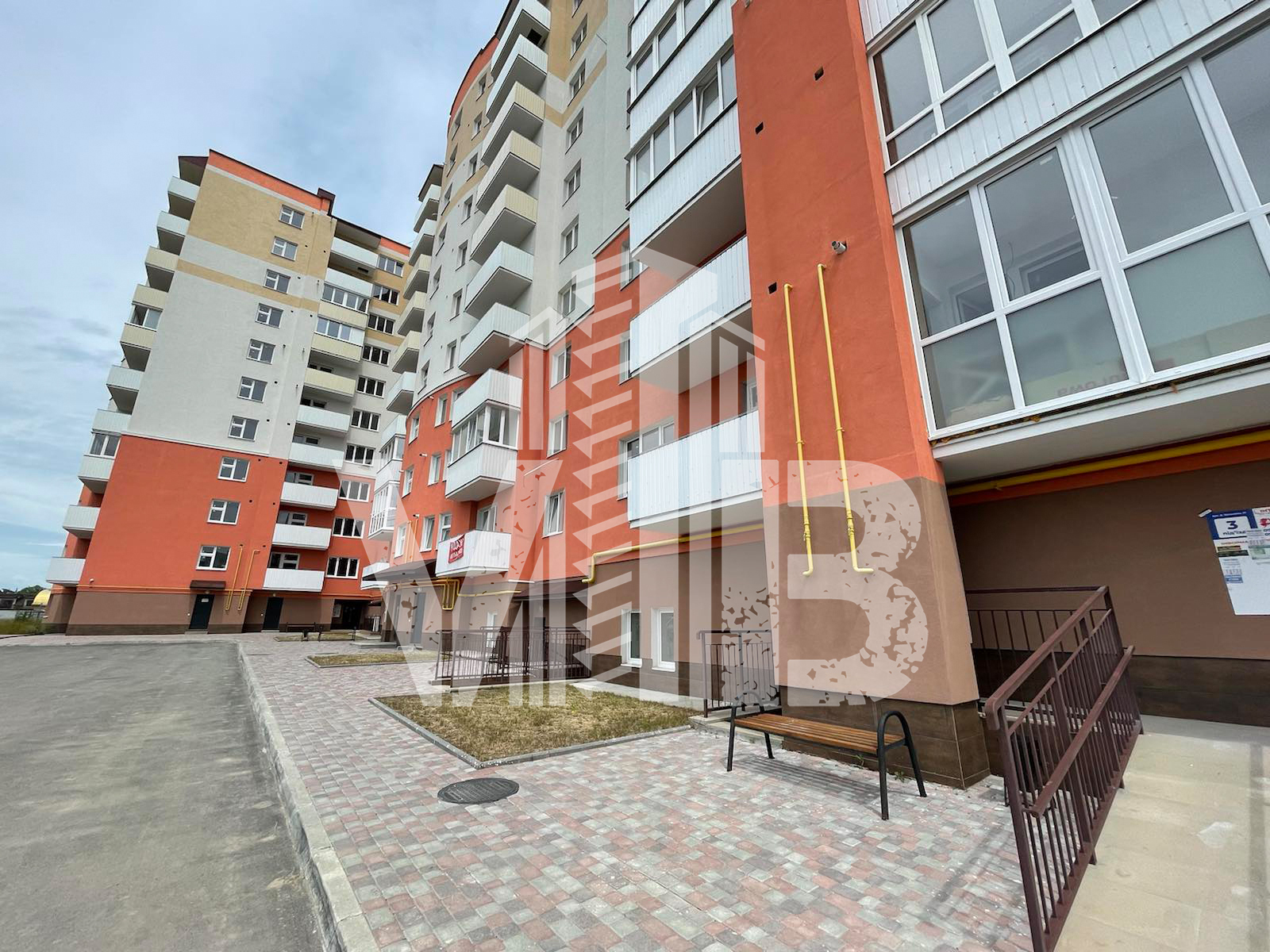 Продажа 3-комнатной квартиры 84.4 м², Владимира Великого ул.