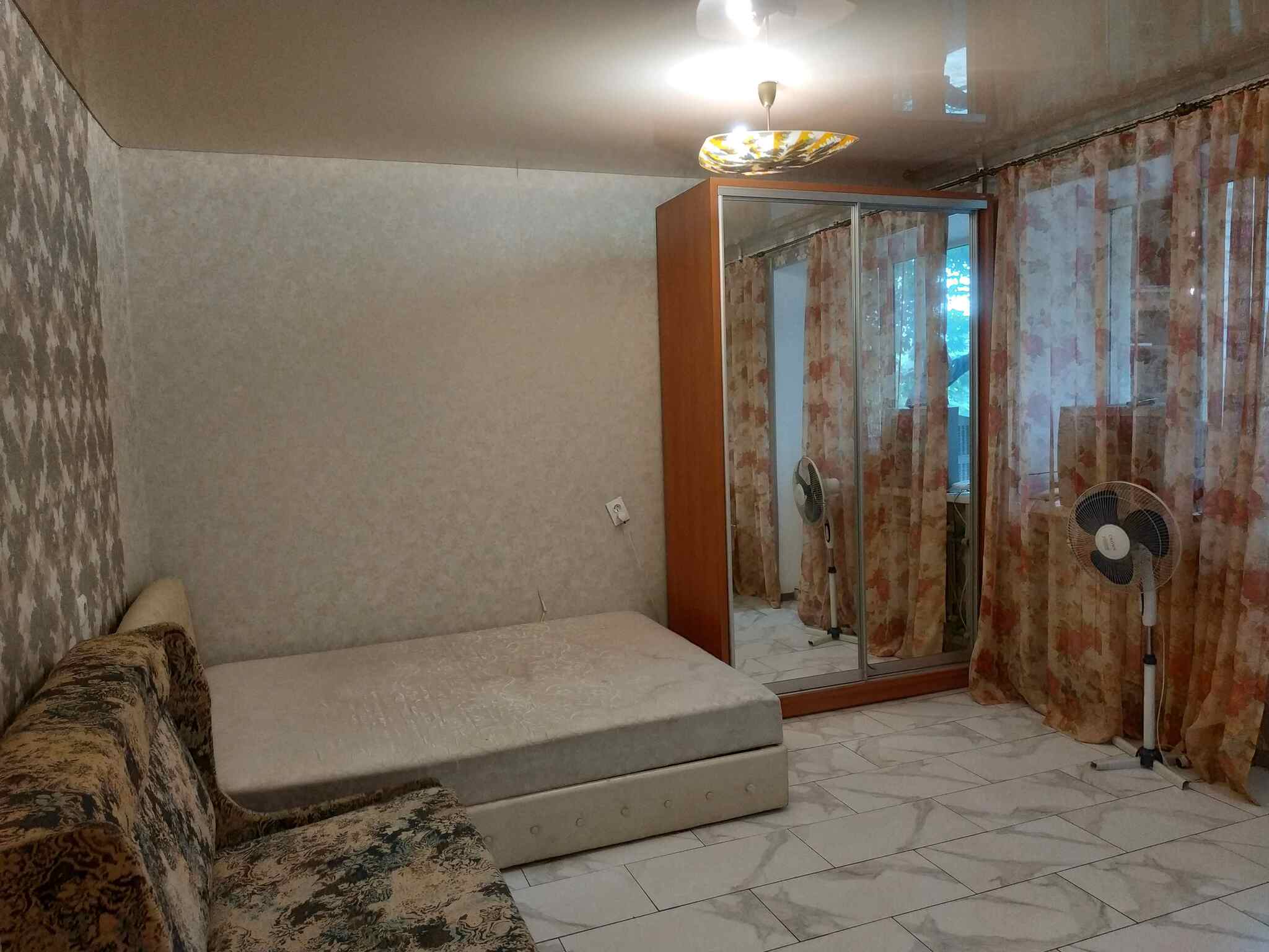 Оренда студії 30 м², Педагогічна вул., 46