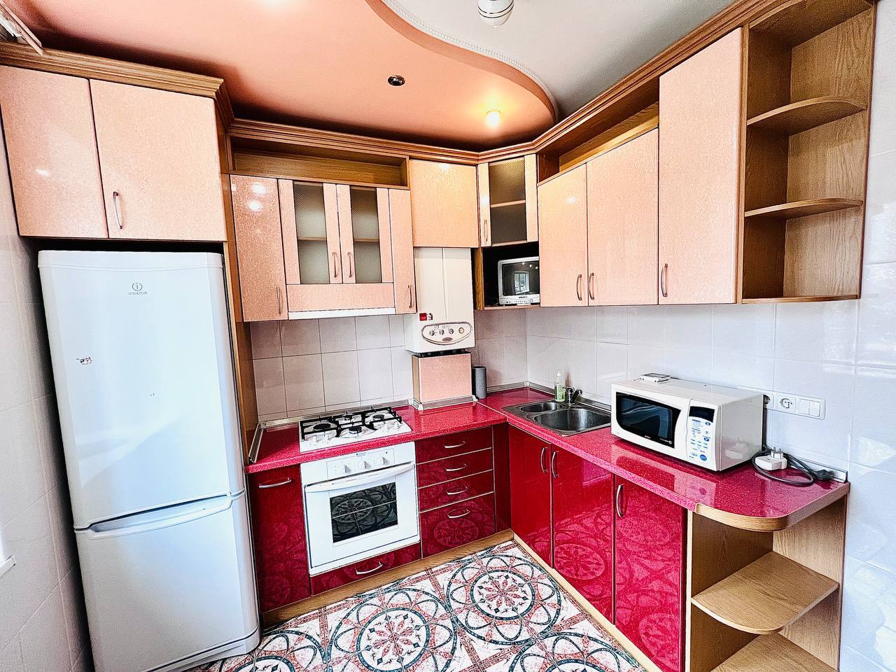Продажа 3-комнатной квартиры 78 м², Красносельского ул.