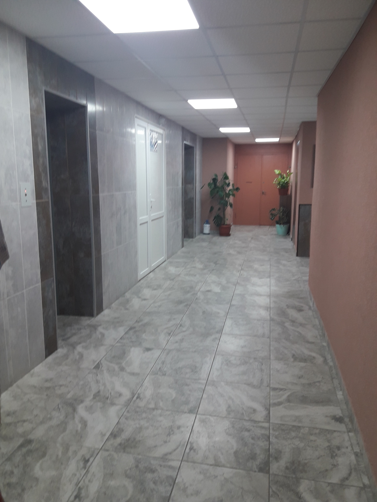 Продаж 1-кімнатної квартири 41 м², Героїв просп., 1Б
