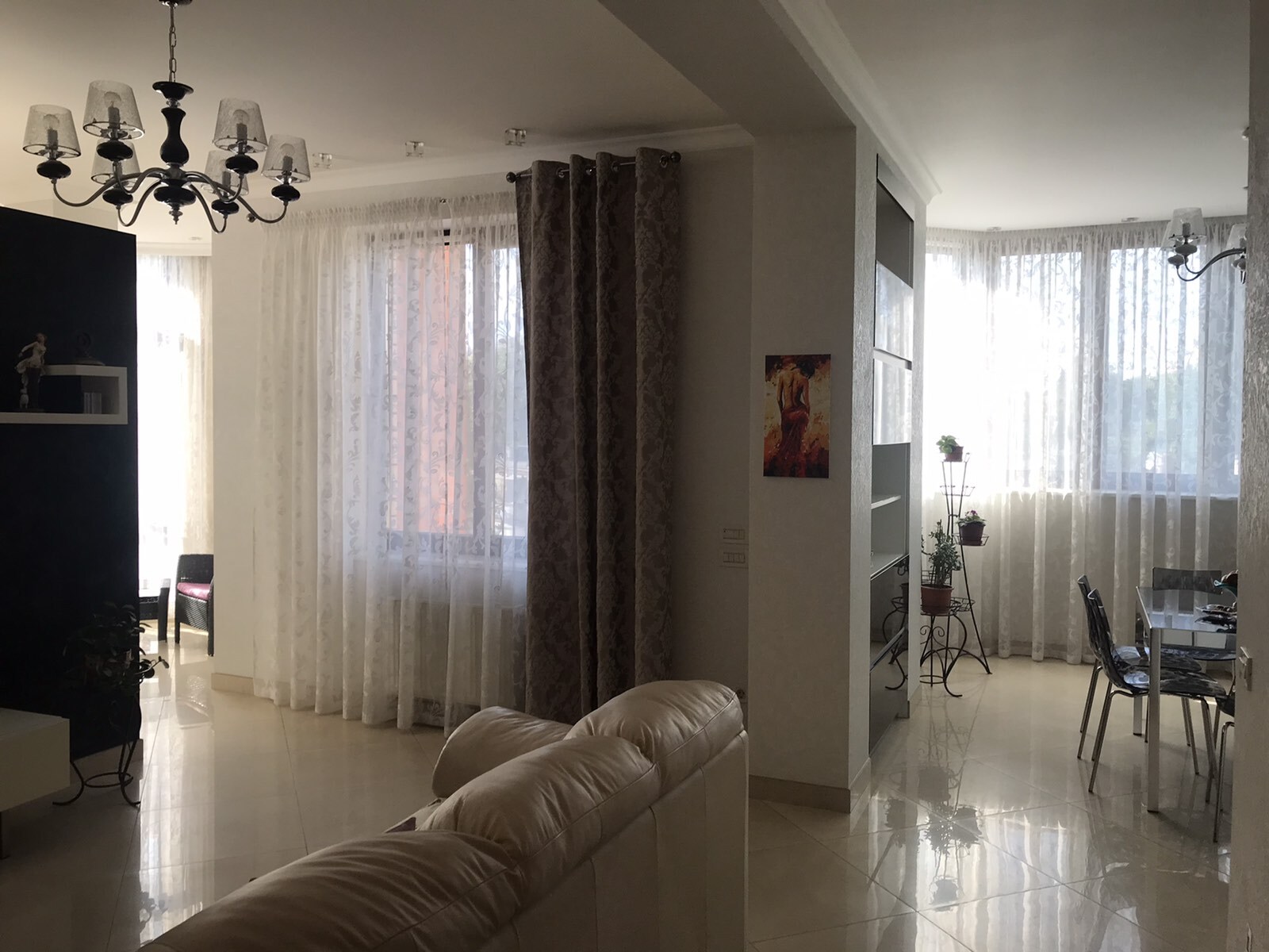 Продаж 1-кімнатної квартири 59 м², Армійська вул., 8Б