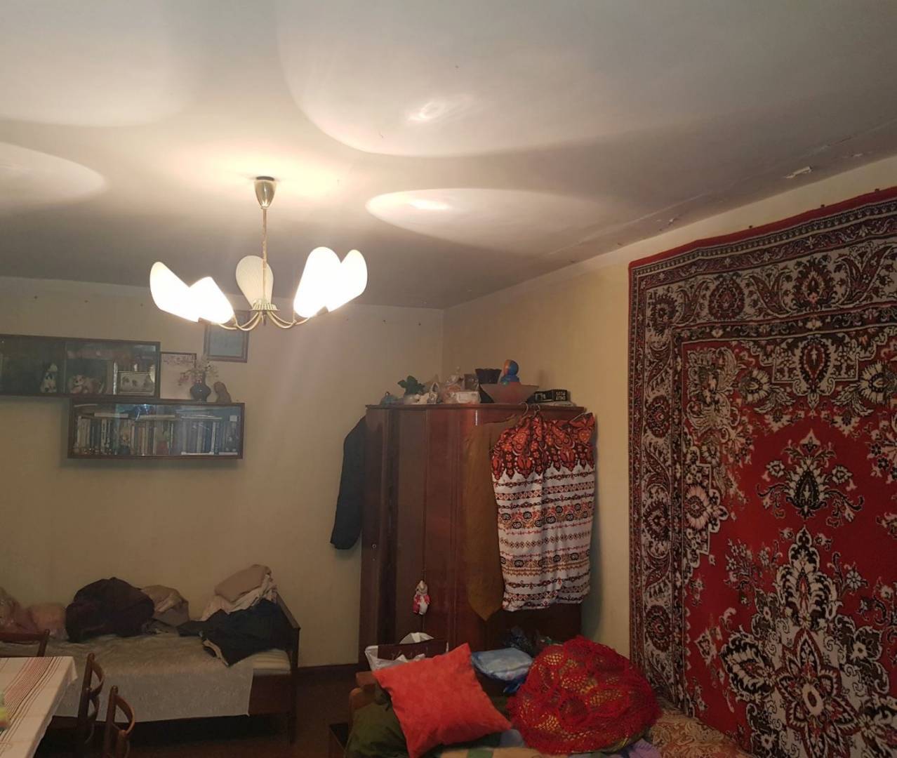 Продажа 1-комнатной квартиры 35 м², Комарова Космонавта ул.