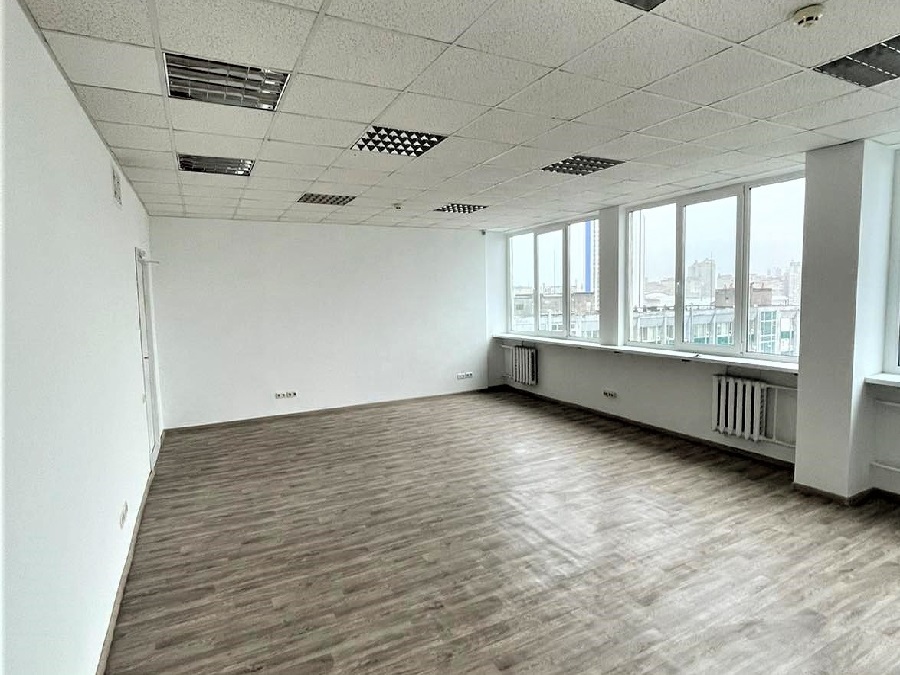 Аренда офиса 71 м², Евгения Сверстюка ул., 11
