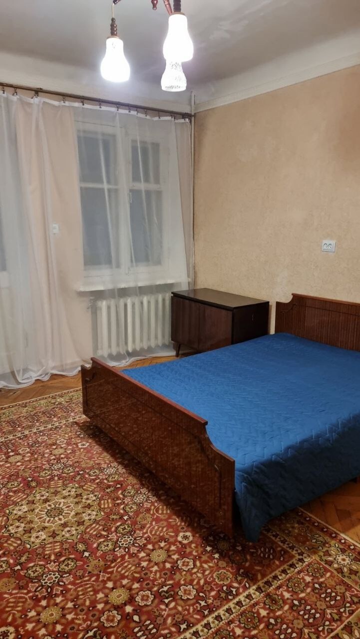 Аренда 2-комнатной квартиры 60 м², Героев Крут пер.