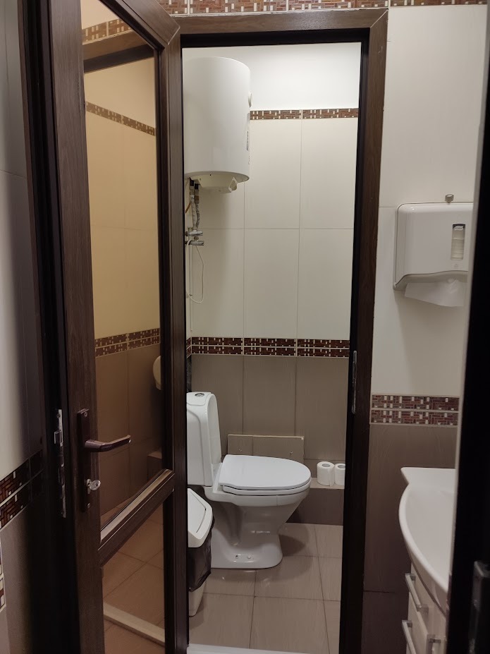 Оренда торговельного приміщення 200 м², Маршала Тимошенка вул., 21