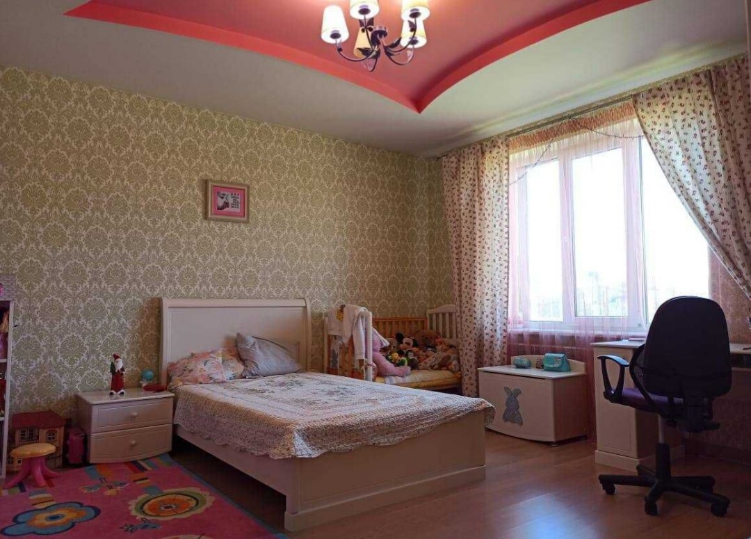 Оренда будинку 270 м², Осокорська вул.