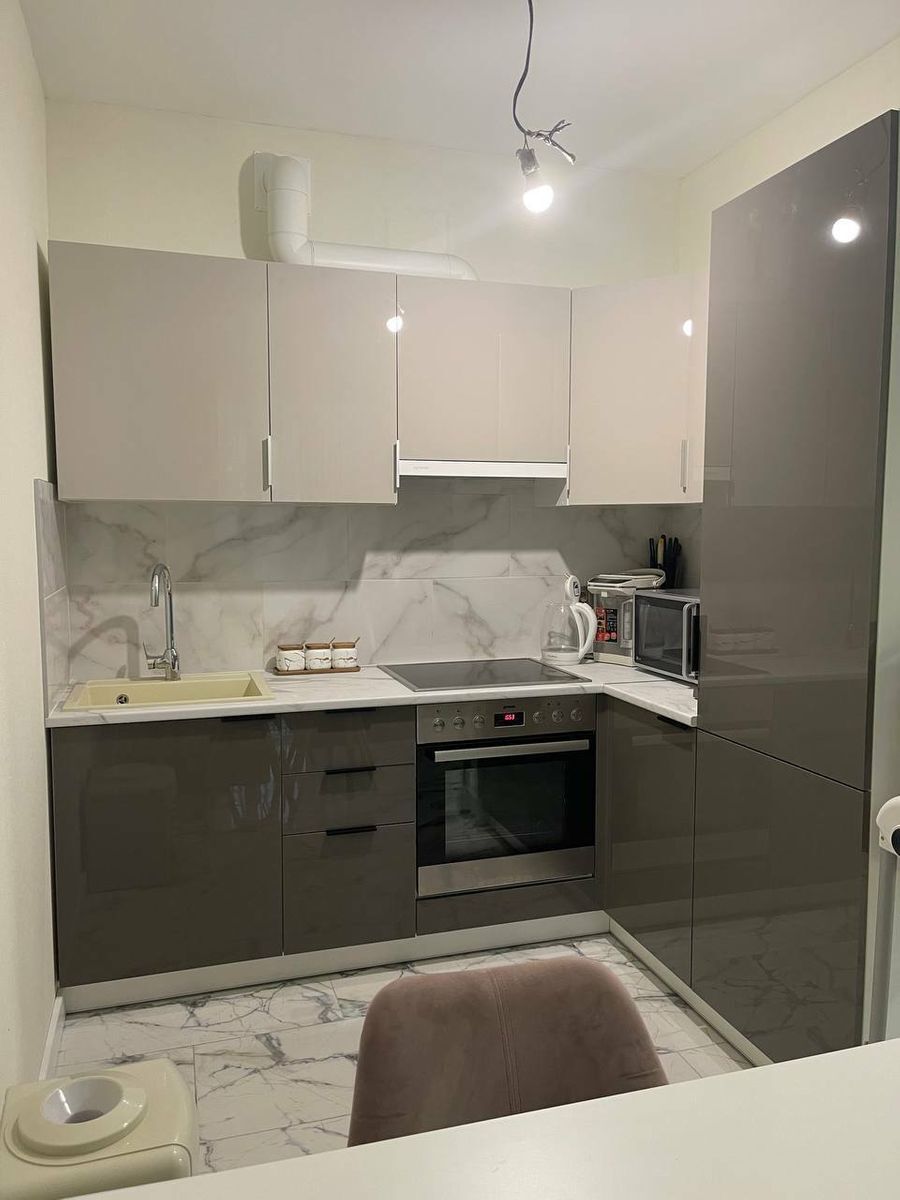 Аренда 1-комнатной квартиры 50 м², Днепровская наб., 20А