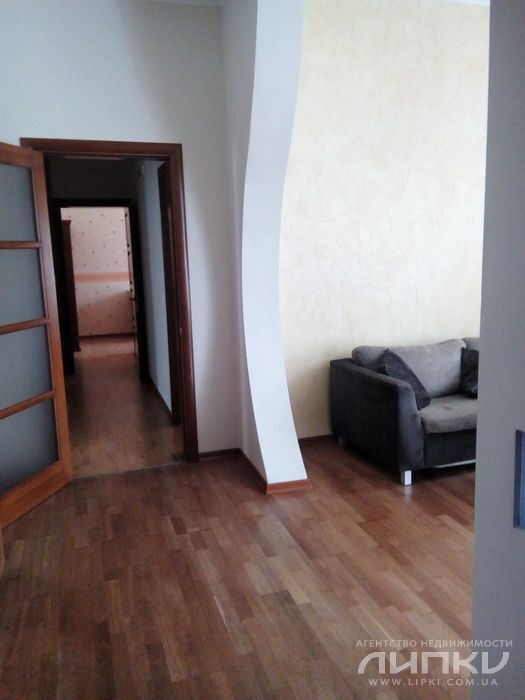 Аренда 3-комнатной квартиры 80 м², Ивана Федорова ул., 12