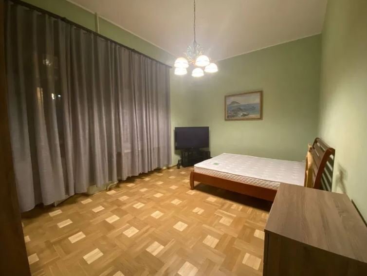 Аренда 1-комнатной квартиры 60 м², Жилянская ул., 41