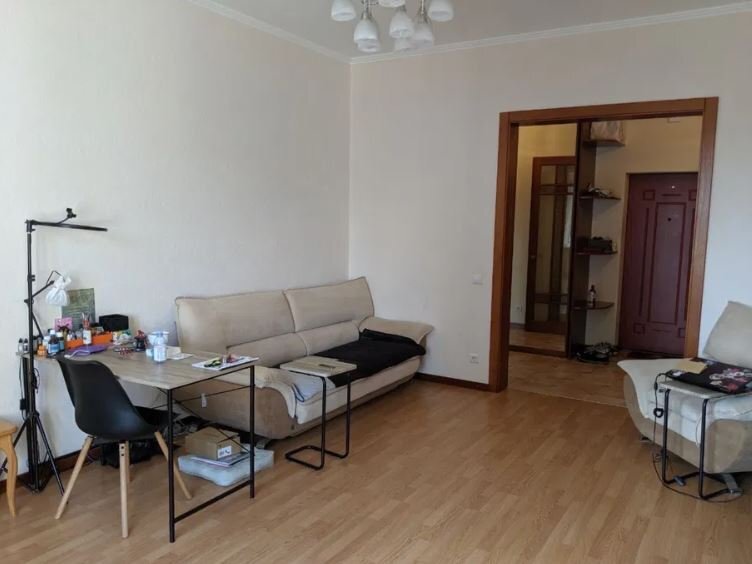 Оренда 2-кімнатної квартири 90 м², Дмитрівська вул., 69