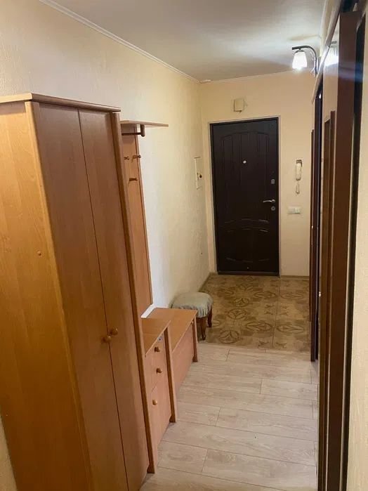 Оренда 3-кімнатної квартири 80 м², Олени Теліги вул., 41