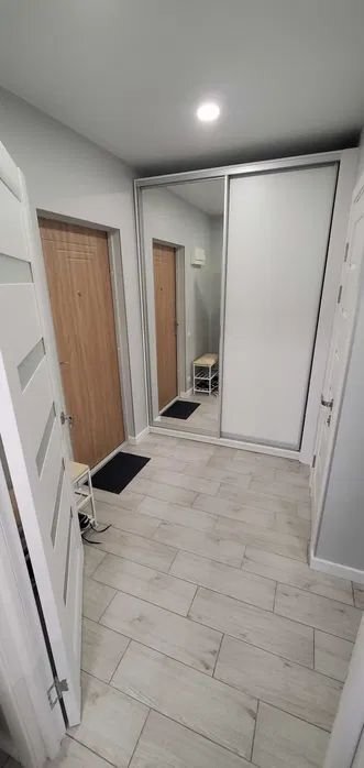 Оренда 2-кімнатної квартири 60 м², Вишняківська вул., 2