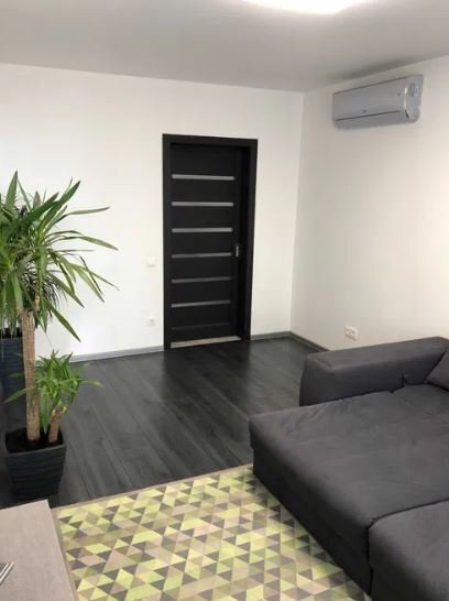 Аренда 2-комнатной квартиры 98.1 м², Здолбуновская ул., 13