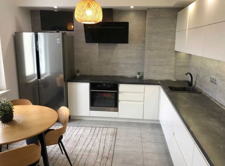 Аренда 2-комнатной квартиры 98.1 м², Здолбуновская ул., 13