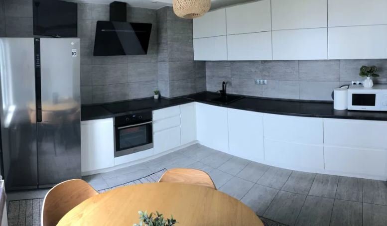 Аренда 2-комнатной квартиры 98.1 м², Здолбуновская ул., 13