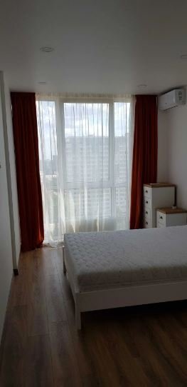 Аренда 1-комнатной квартиры 45 м², Салютная ул., 2