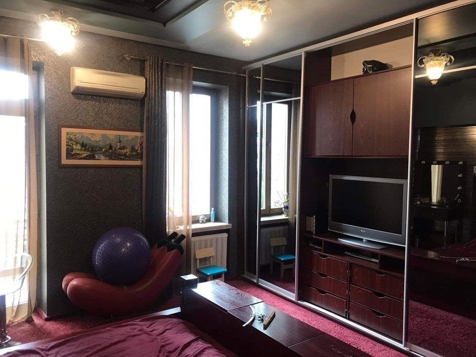 Аренда 3-комнатной квартиры 100 м², Саксаганского ул., 29