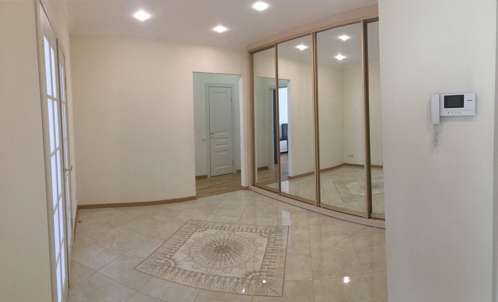 Оренда 3-кімнатної квартири 115 м², Полтавська вул., 10