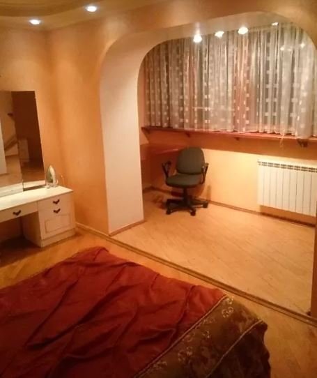 Оренда 2-кімнатної квартири 65 м², Василя Касіяна вул., Липківського 37А