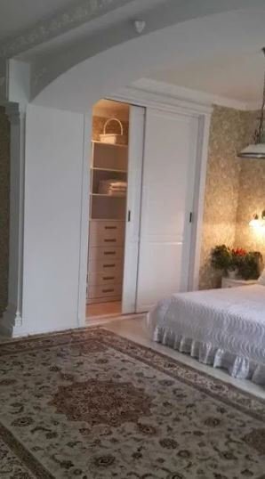 Аренда 2-комнатной квартиры 140 м², Днепровская наб., 26Д