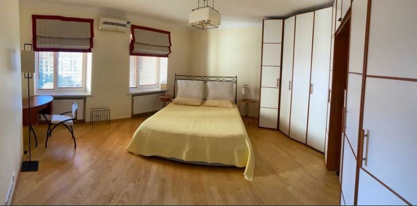 Аренда 5-комнатной квартиры 164 м², Победы просп., 105