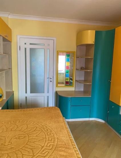 Аренда 5-комнатной квартиры 164 м², Победы просп., 105